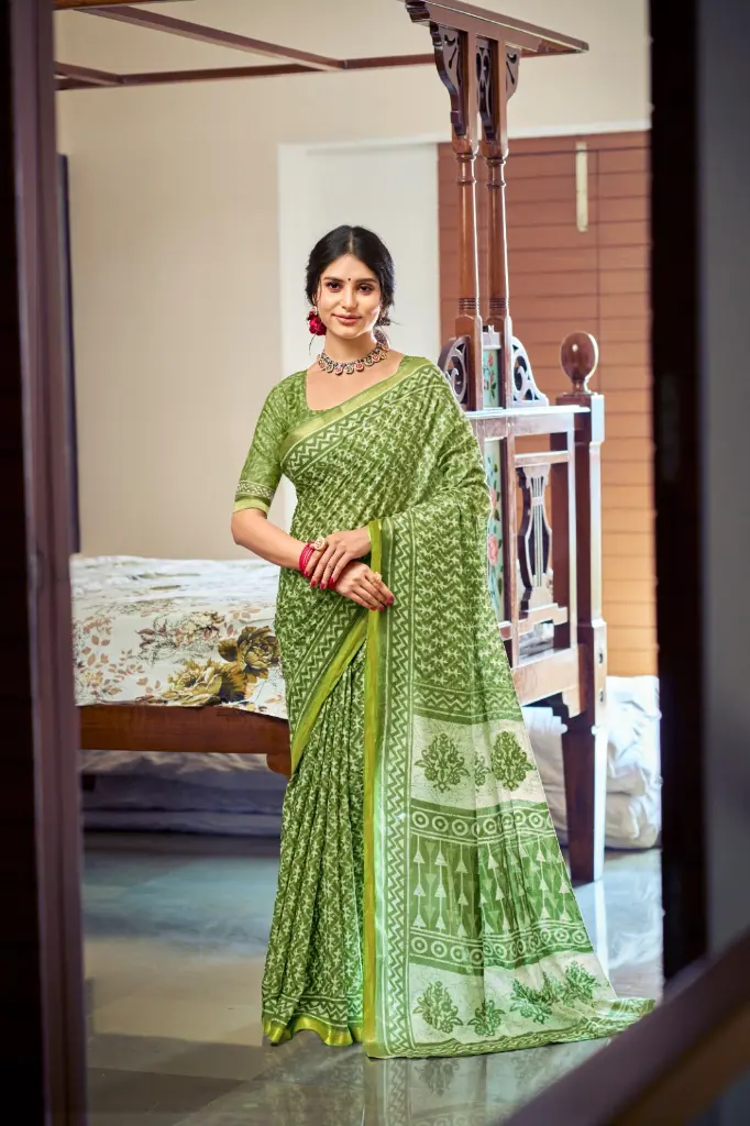 Maheshwari sarees Fabric: Silk Pure Cotton
 Total Designs Available: 10